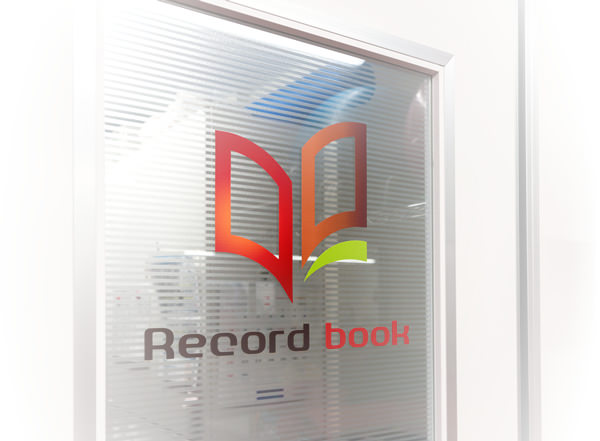 革新的リハビリ型デイサービス｜レコードブック Record book